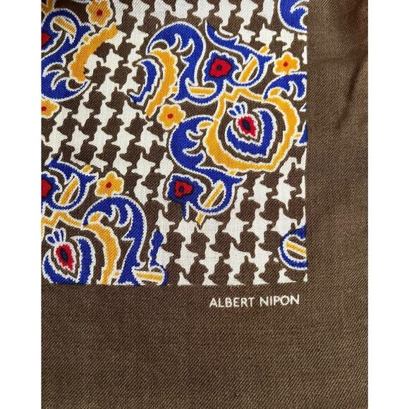 Vintage Albert Nipon Scarf 100% Wool - Picture 4 of 12